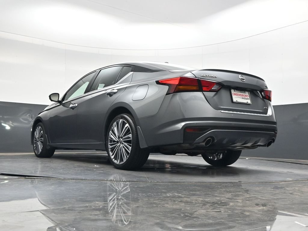 Used 2023 Gray Nissan 2.5 SL image 44