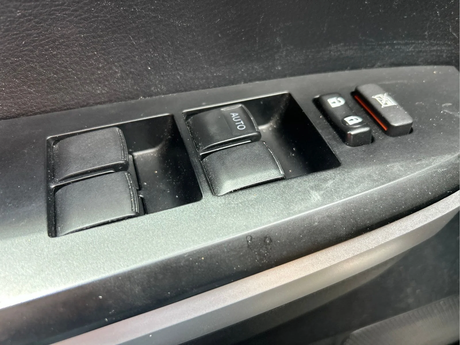 Used 2017 Barcelona Red Metallic Toyota SR5 image 24