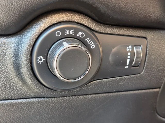 Used 2026 Black Dodge GT HEMI V8 image 34
