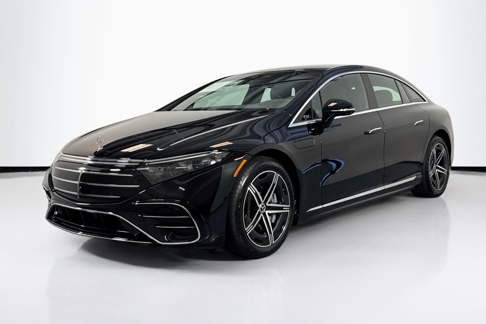 2026 Mercedes-Benz EQS Base