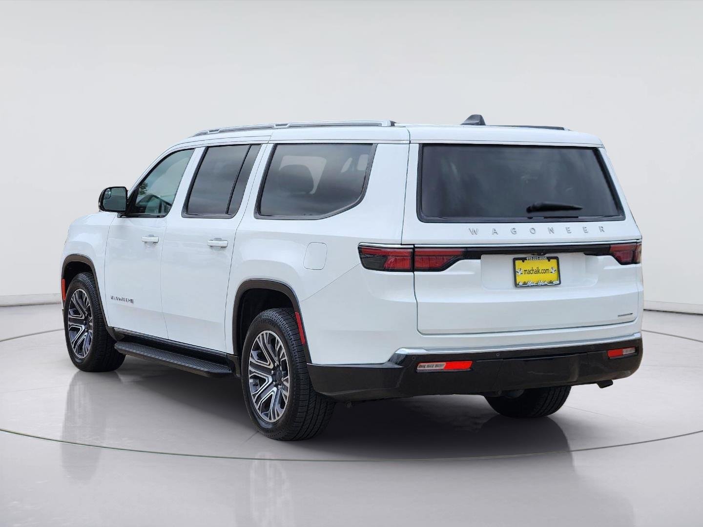 Certified Used 2024 Bright White Clearcoat Jeep Series II image 4