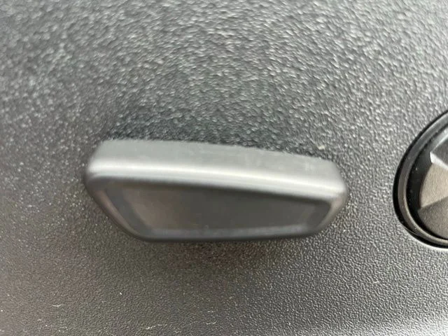 Used 2023 Red Ford XLT image 14