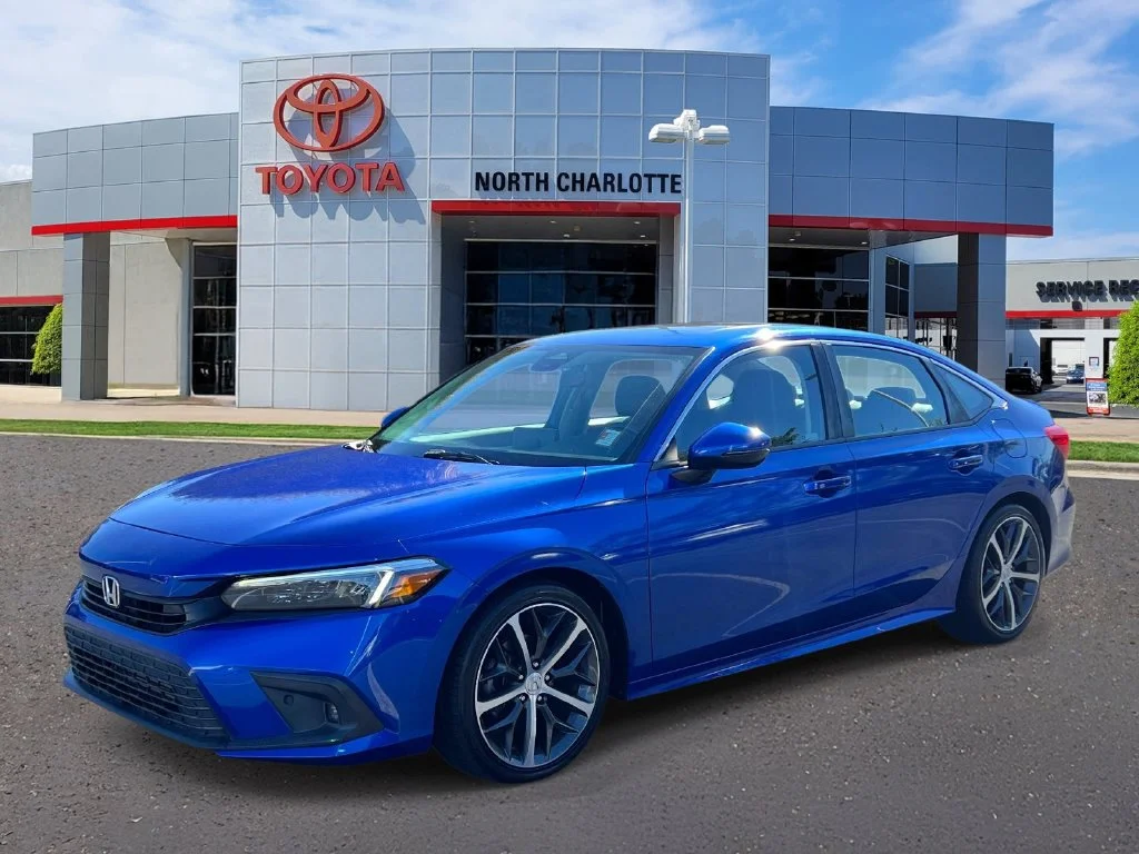 Used 2022 Blue Honda Touring image 4