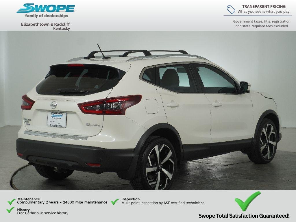 Used 2022 Pearl White Tricoat Nissan SL image 4