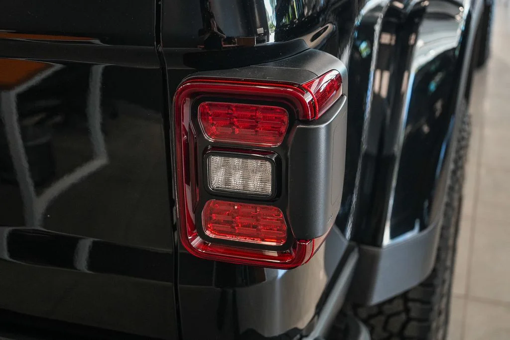 New 2026 Black Clearcoat Jeep Rubicon X image 7