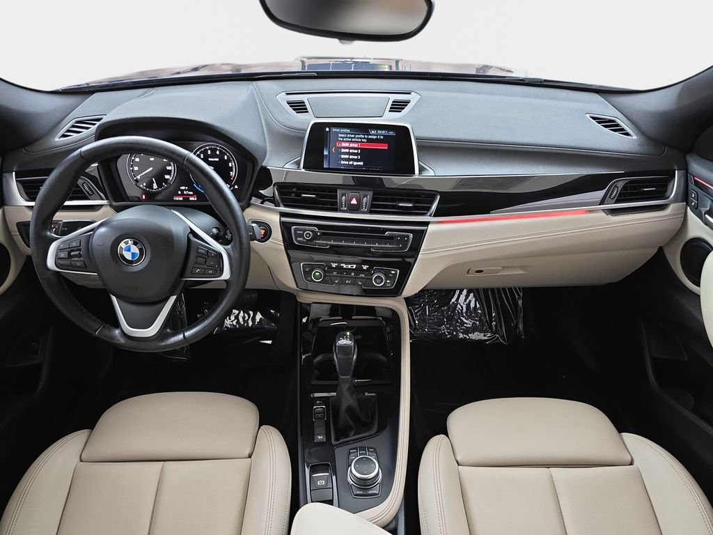 Used 2018 Mediterranean Blue Metallic BMW xDrive28i image 10