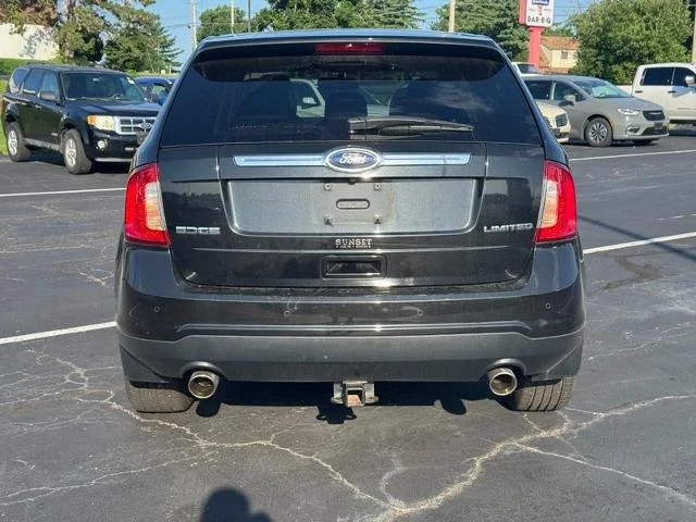 Used 2013  Ford  image 5