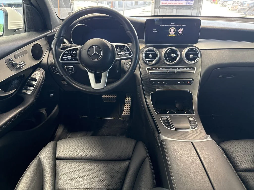 Used 2022 Blue Mercedes-Benz GLC 300 image 12
