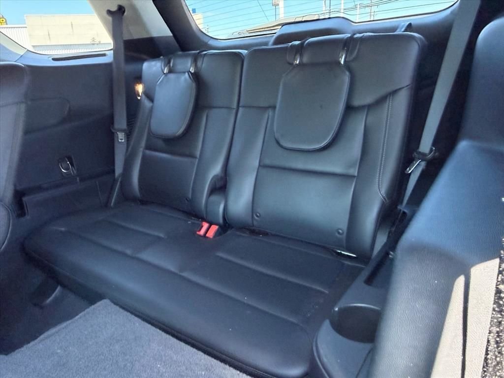 Used 2023 Silver Ford XLT image 11