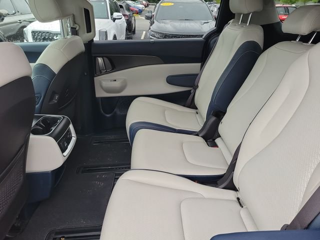 Certified Used 2025 Panthera Metal Kia SX Prestige image 18