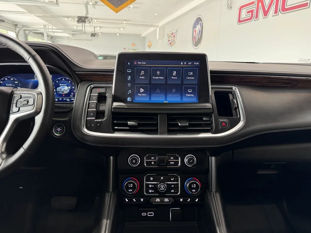 2024 Chevrolet Suburban Premier - Photo 22