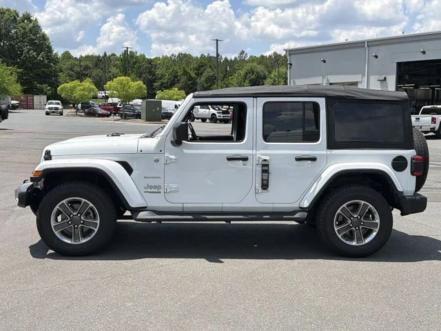 Used 2021 White Jeep Unlimited Sahara image 10