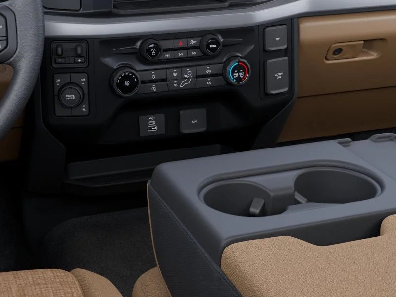 New 2027 Oxford White Ford XLT image 40