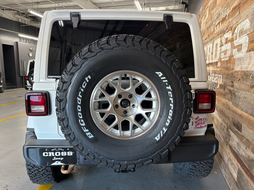 New 2026 Bright White Clearcoat Jeep Rewind Special Edition image 28