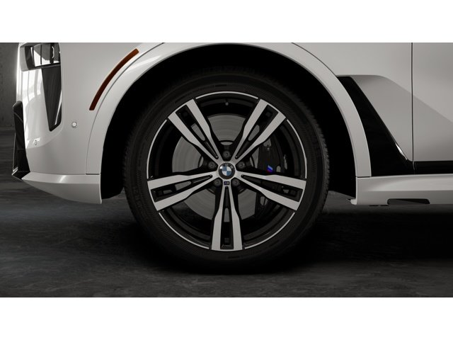 New 2027 Mineral White Metallic BMW M60i image 7