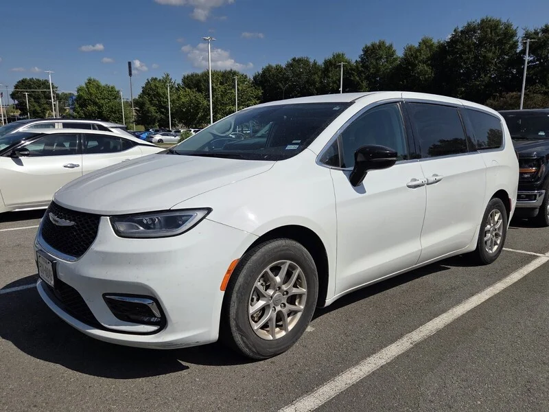 Used 2024 Bright White Clearcoat CHRYSLER TOURING L image 1