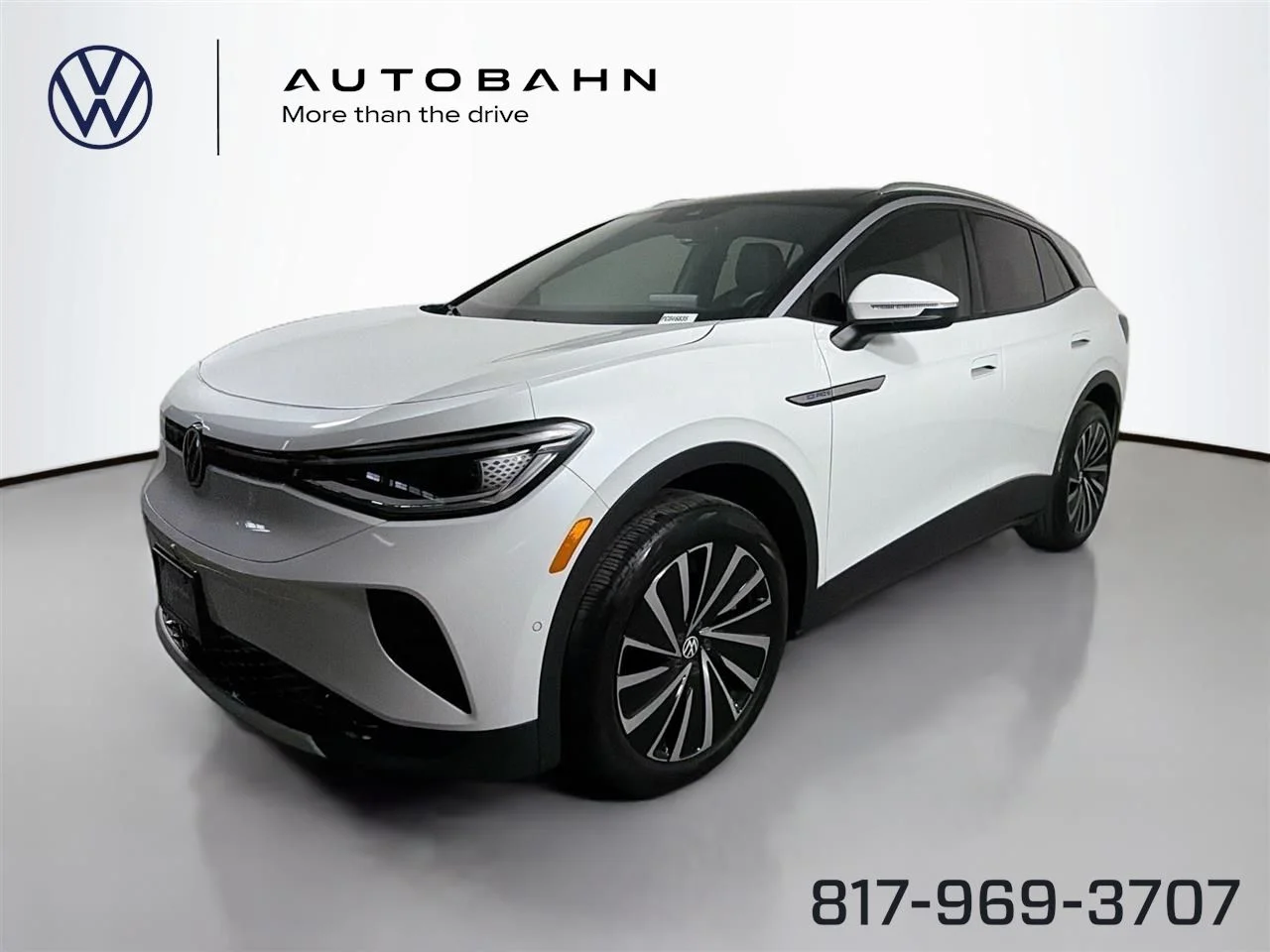 2023 Volkswagen ID.4 PRO S PLUS AWD's photo