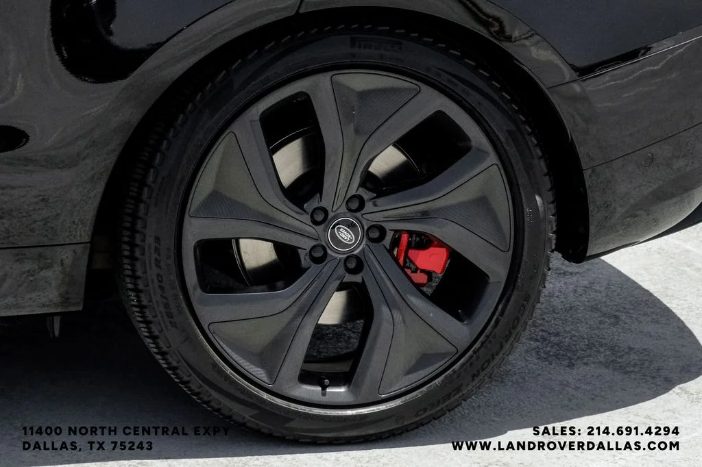 Certified Used 2024 SV Bespoke Match to Sample in Gloss Finish Land Rover Autobiography image 58