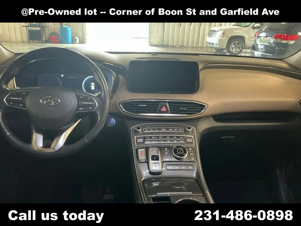 Used 2021 Red Hyundai Limited image 18