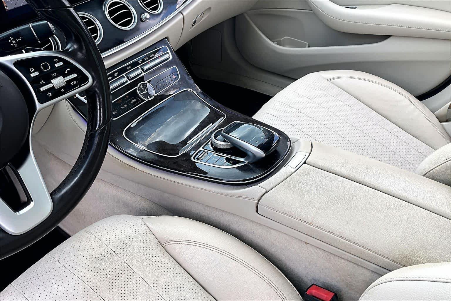 Used 2020 designo Diamond White Metallic Mercedes-Benz E 350 image 16