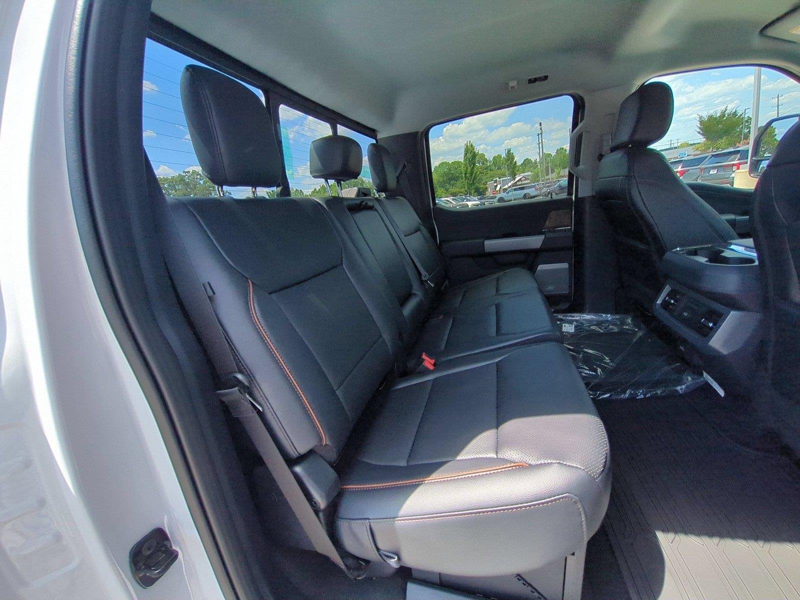 New 2026 Oxford White Ford F-250® Lariat® image 36