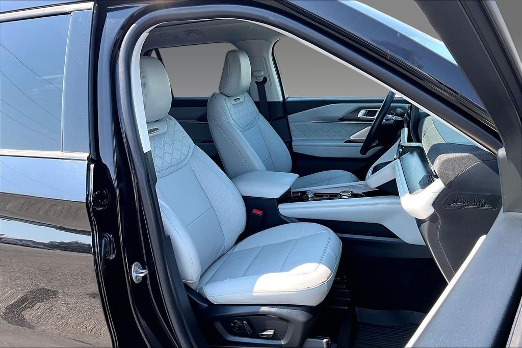 2026 Ford Explorer Platinum - Photo 30