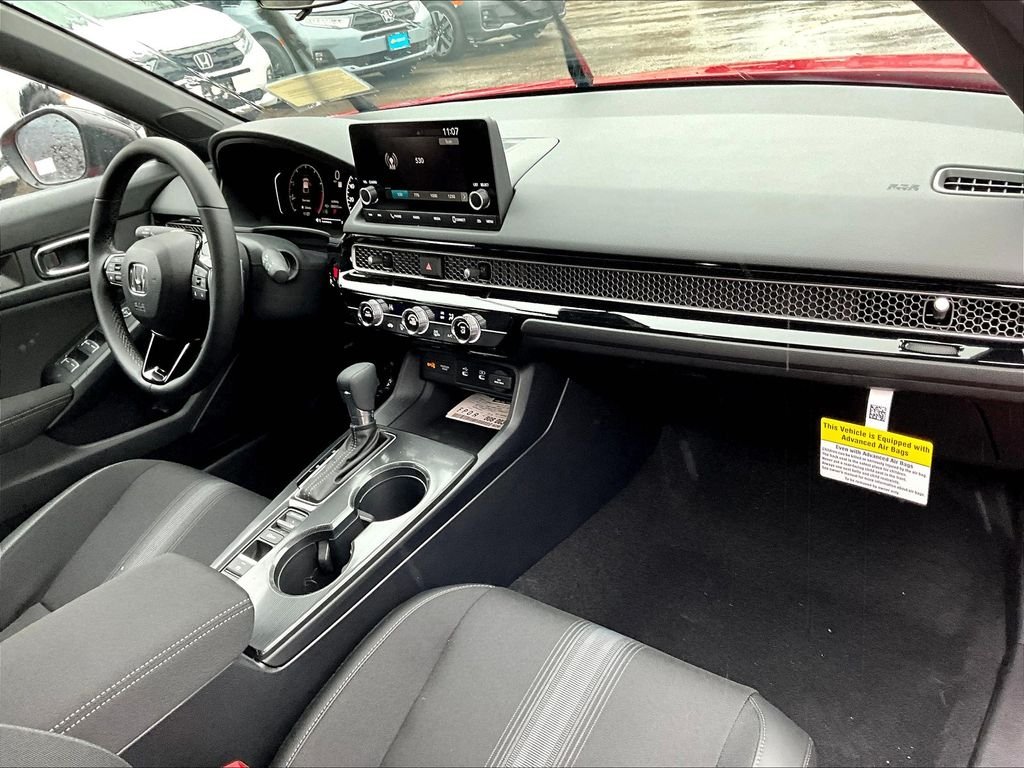 2025 Honda Civic Hatchback Sport - Photo 10