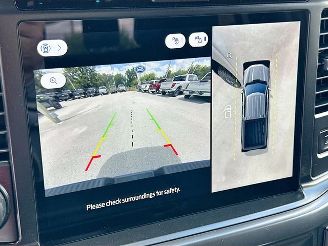 New 2026 Silver Metallic Ford Tremor image 9
