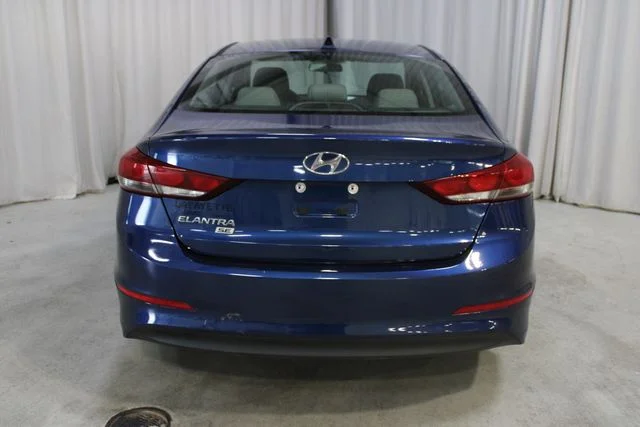 Used 2017 Blue Hyundai SE image 26