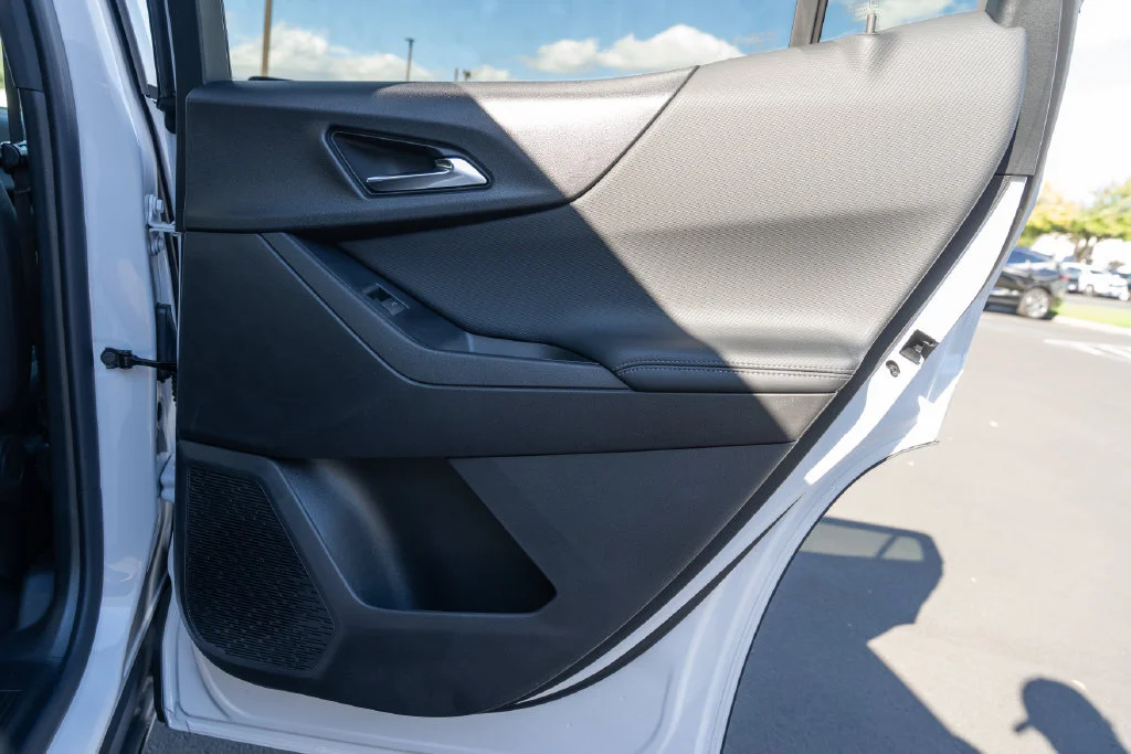 2027 Chevrolet Equinox LT - Photo 29
