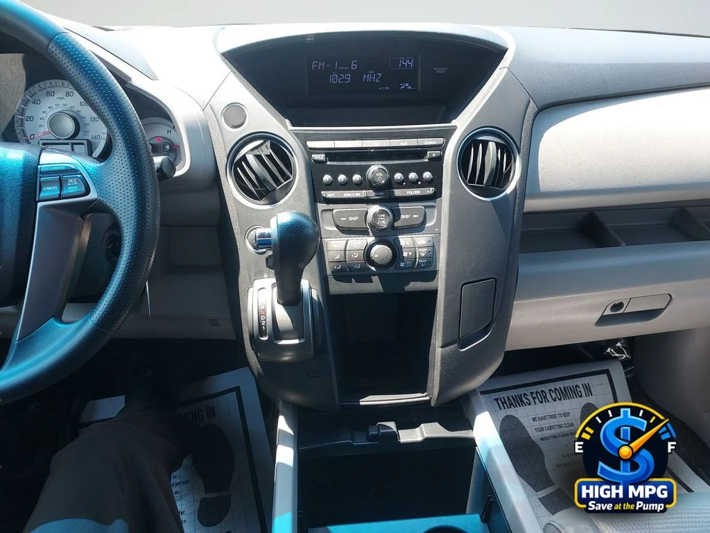 Used 2012 Gray Honda LX image 14