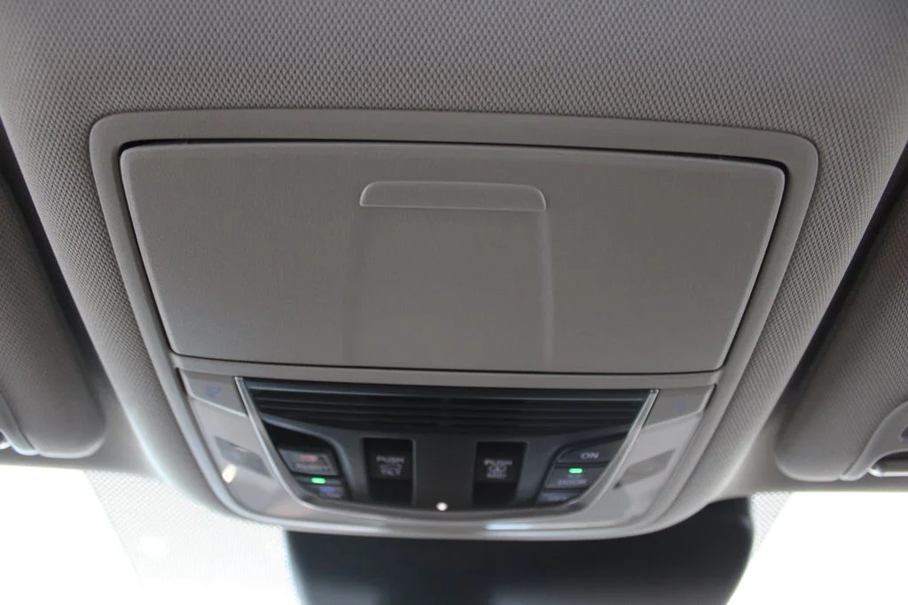 New 2026 Platinum White Pearl Acura Advance Package image 32