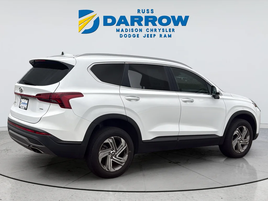 Used 2023 White Hyundai SEL image 5