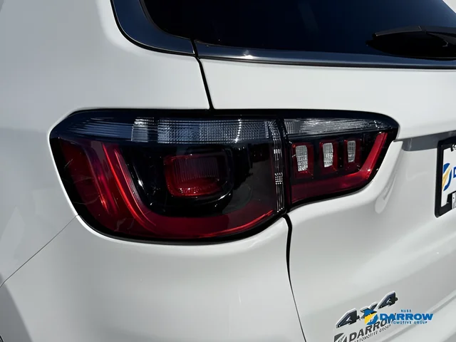 Used 2024 White Jeep Limited image 27