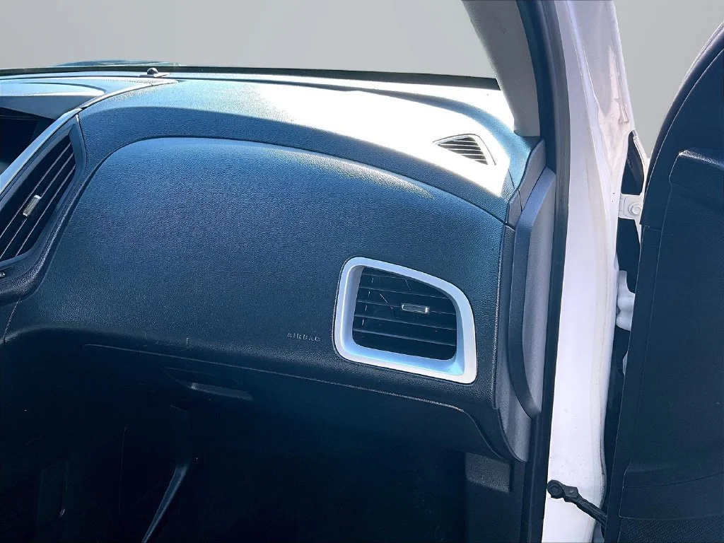 Used 2016 White Chevrolet LT image 16