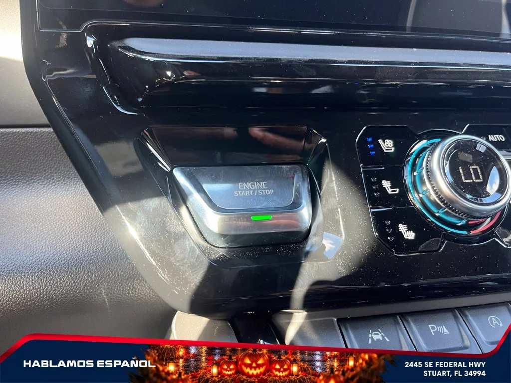 New 2026 Sterling Metallic GMC AT4X image 28
