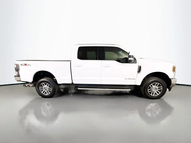 Used 2018 White Ford Lariat image 8