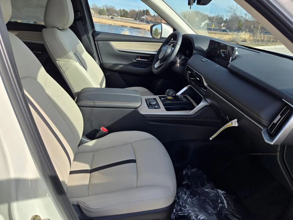 New 2026 Rhodium White Premium Mazda Preferred AWD image 4