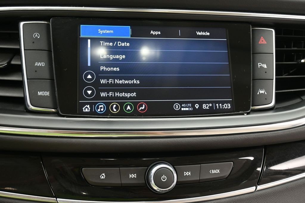 Used 2022 White Frost Buick AWD 4dr Avenir image 12