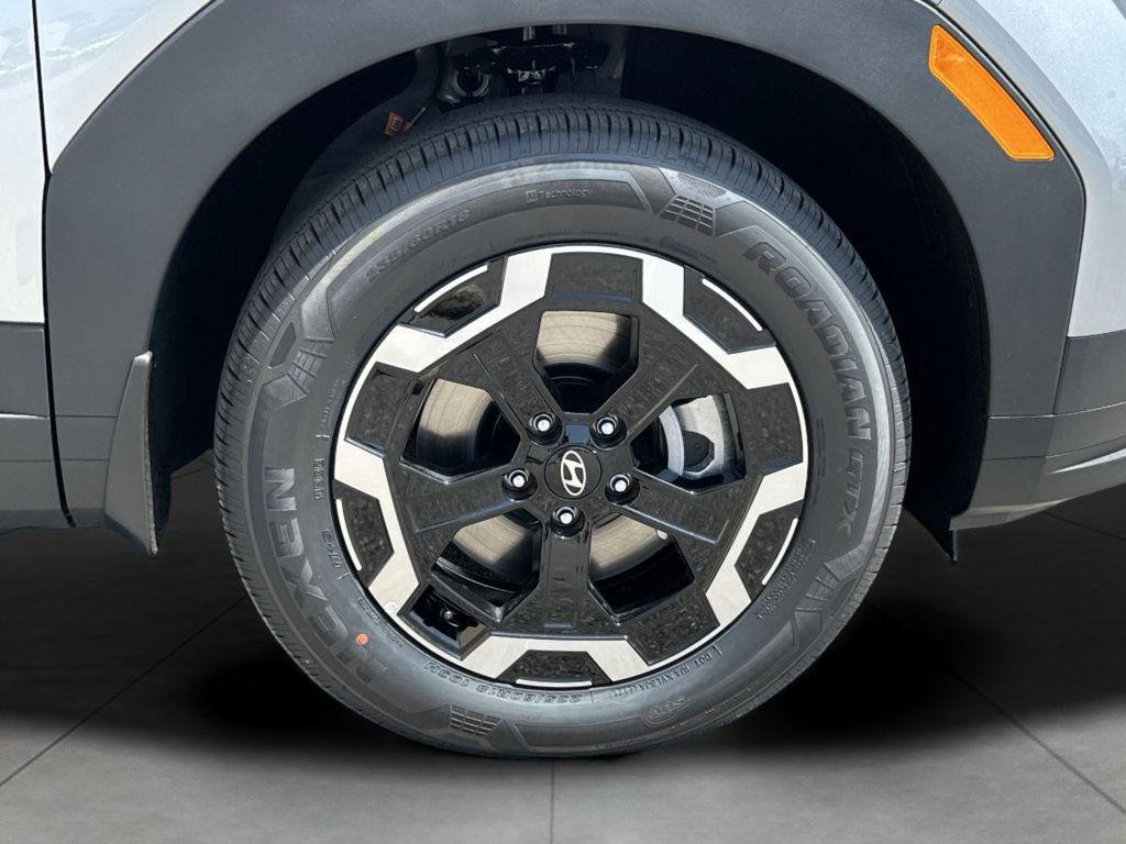 New 2026 Shimmering Silver Pearl Hyundai SEL FWD image 7