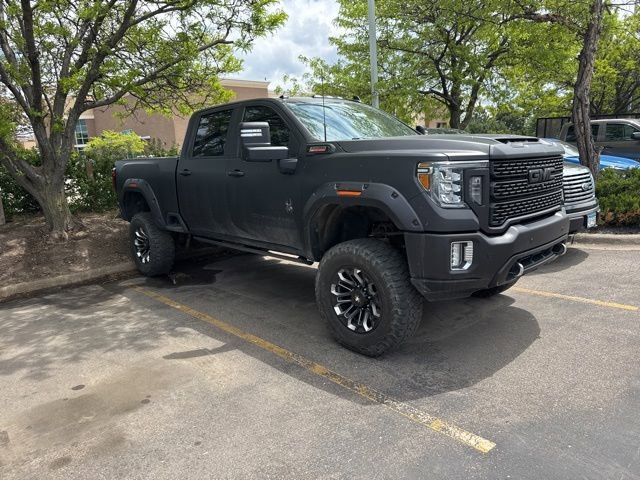 2022 GMC Sierra 4WD Crew Cab Standard Box Denali's photo