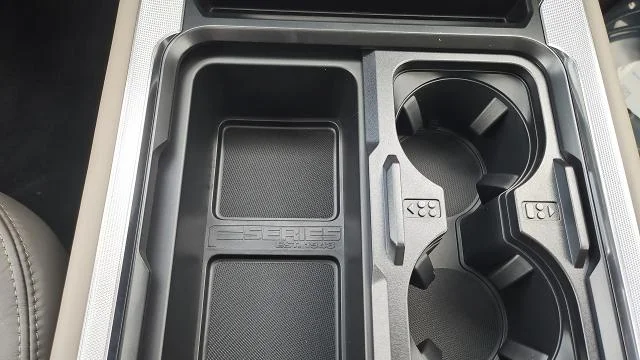 New 2026 Marsh Gray Ford Platinum DRW 4WD image 46