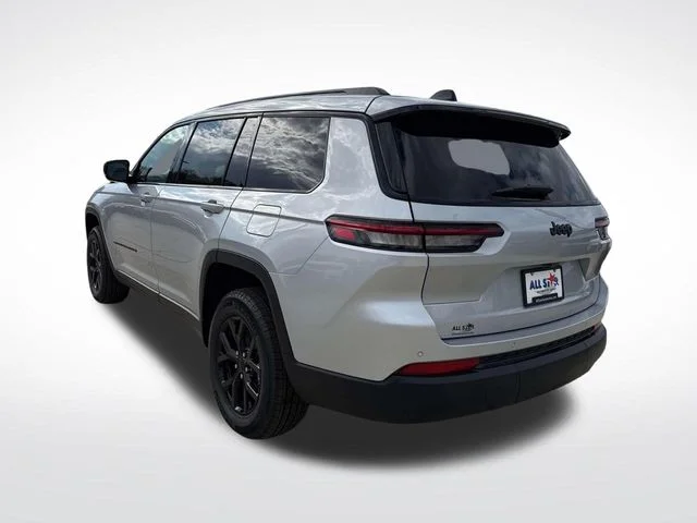 New 2025 Silver Jeep Altitude X image 6