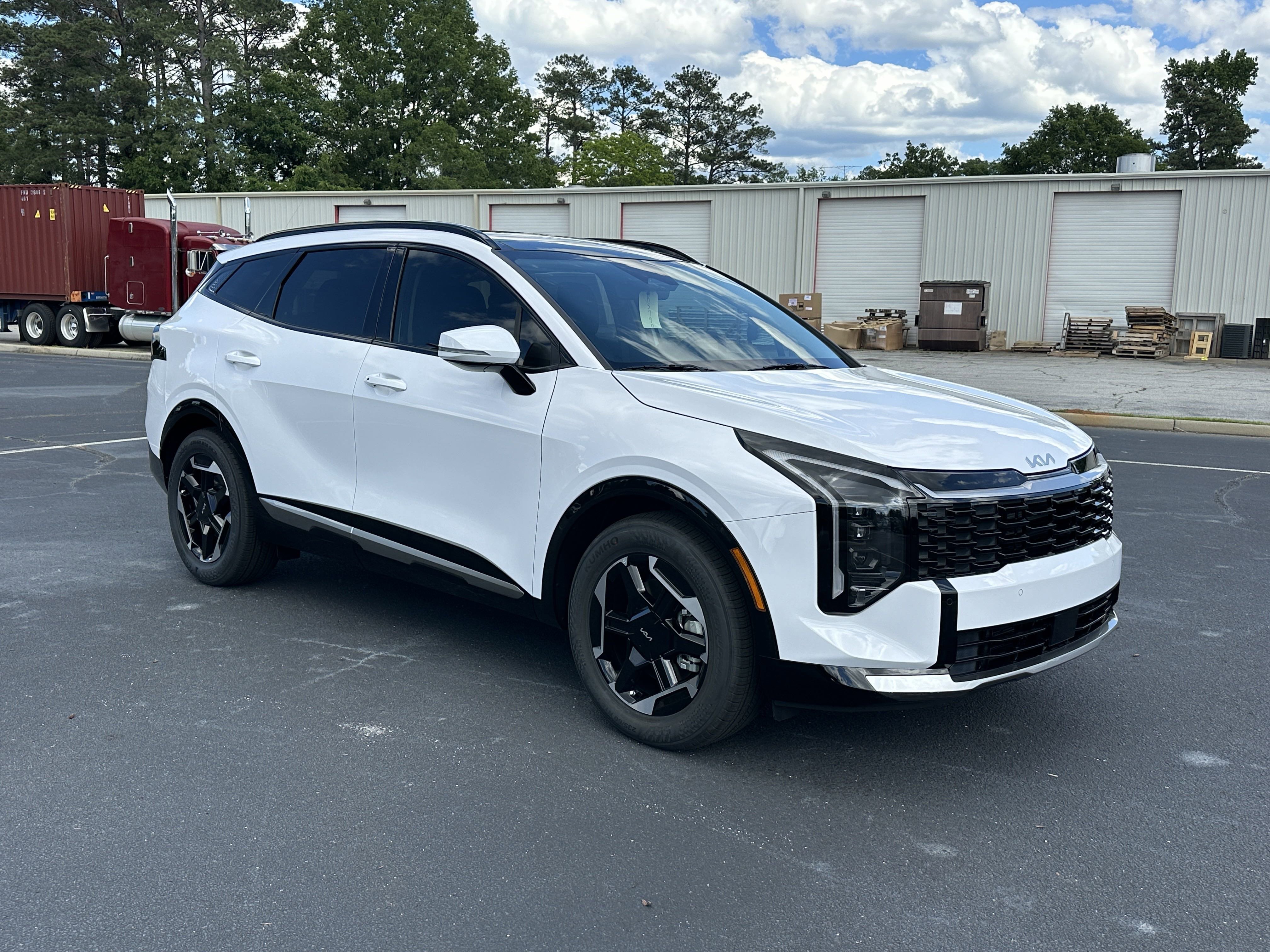 2026 Kia Sportage SX - Photo 2