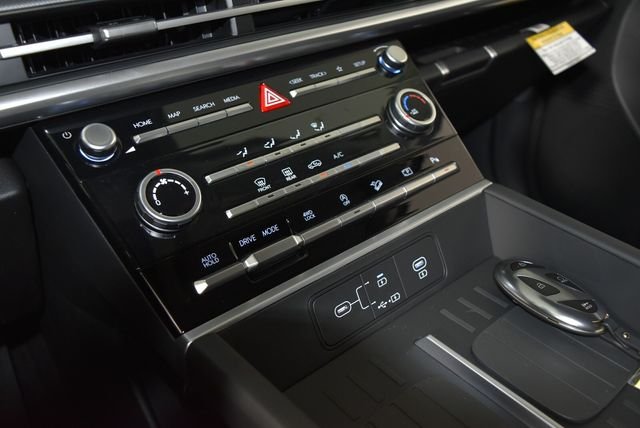 New 2027 Gray Hyundai SE AWD image 21