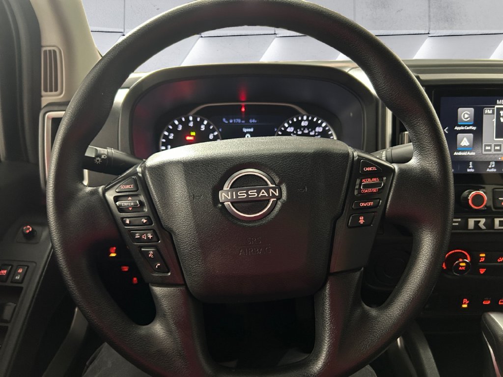 Used 2025 Gray Nissan SV image 9