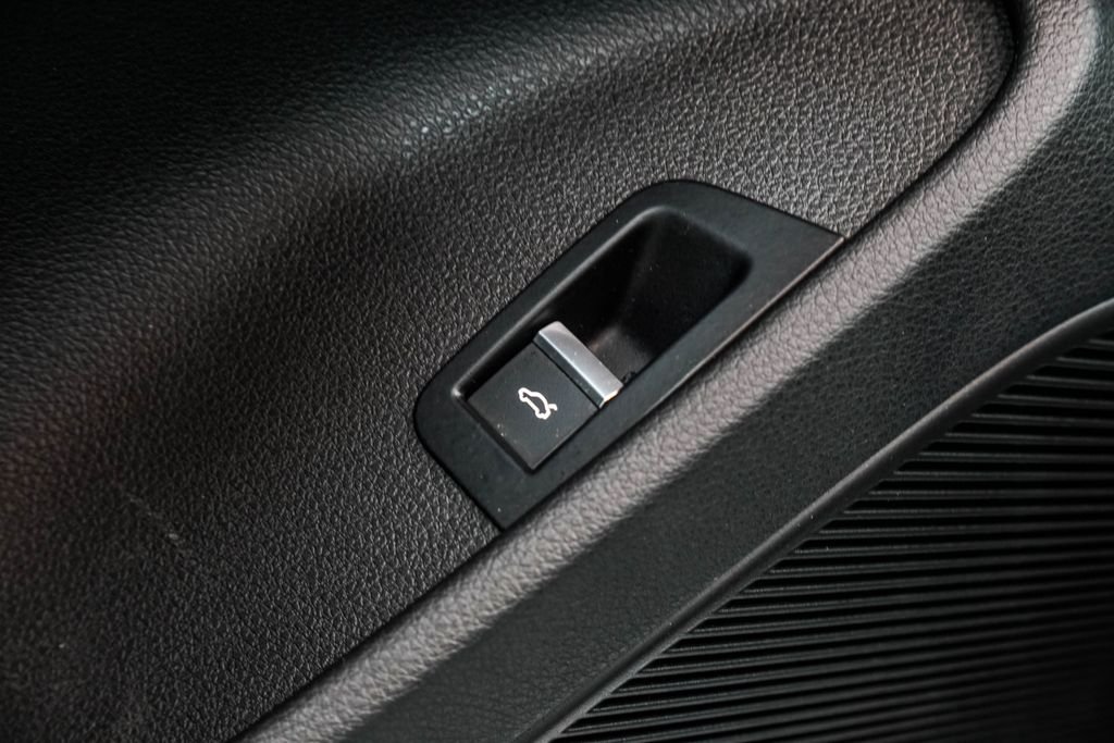 Used 2025 White Audi 55 Premium Plus image 47