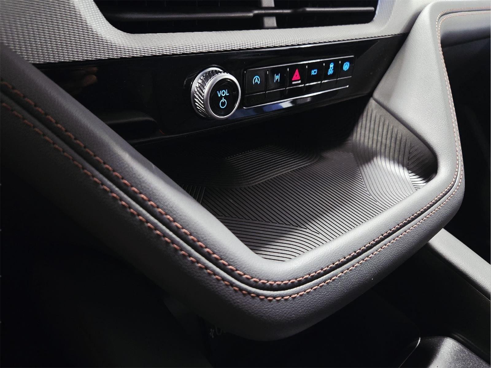 New 2026 Vapor Blue Metallic Ford Active image 68