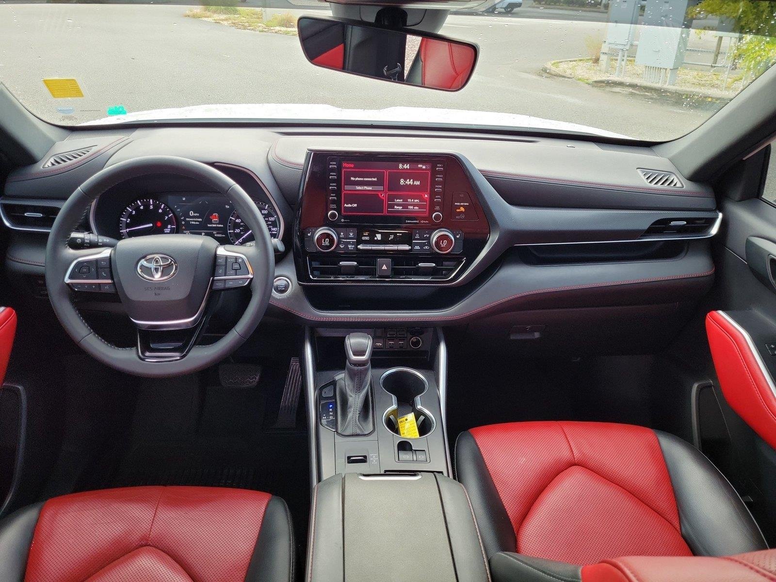Used 2021 Blizzard Pearl Toyota XSE image 13