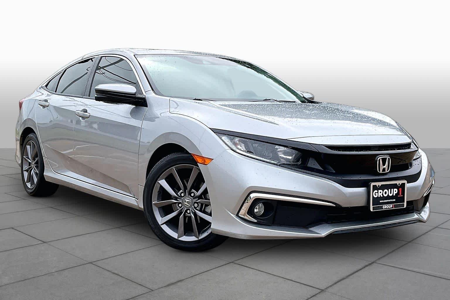 Used 2020 Lunar Silver Metallic Honda EX image 3